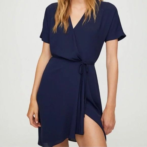 Babaton Dresses & Skirts - BABATON (Aritzia) Wallace Navy Short Sleeve Wrap Dress, Size XS